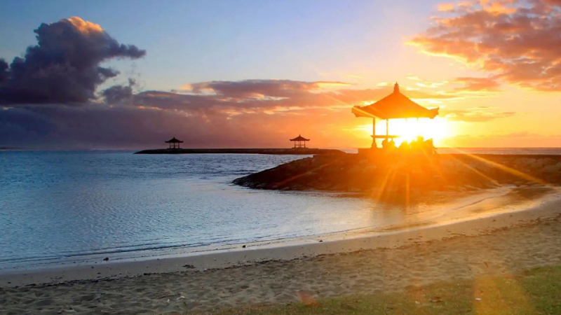pantai nusa dua